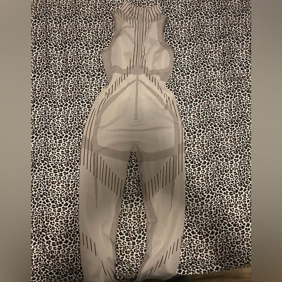 Pretty Little Thing Activewear Jumpsuit - Picture 1 of 5